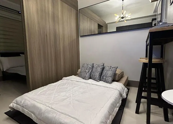 Balay Mulano At Fame Residences Mandaluyong L With Balcony Pool View L 200mbps Wifi Apartment Manila