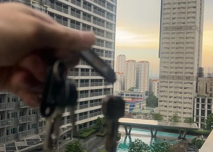 Balay Mulano At Fame Residences Mandaluyong L With Balcony Pool View L 200mbps Wifi * Manila