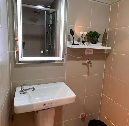 Apartment Balay Mulano At Fame Residences Mandaluyong L With Balcony Pool View L 200mbps Wifi