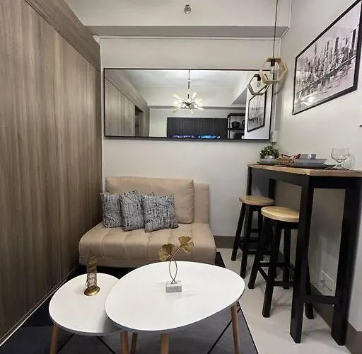 Balay Mulano At Fame Residences Mandaluyong L With Balcony Pool View L 200mbps Wifi Apartment Manila