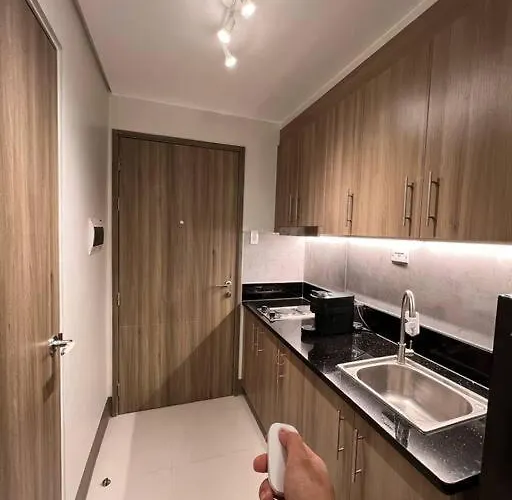 Apartment Balay Mulano At Fame Residences Mandaluyong L With Balcony Pool View L 200mbps Wifi Manila