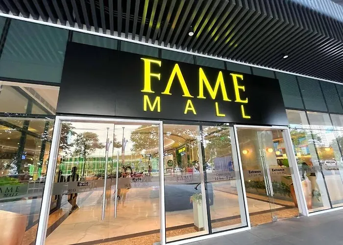 Balay Mulano At Fame Residences Mandaluyong L With Balcony Pool View L 200mbps Wifi *